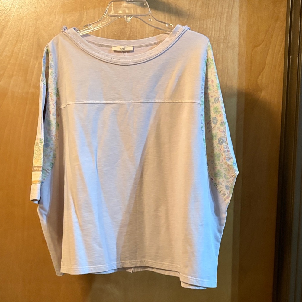 Easel Floral Sleeve Women's Top; Size S-3X